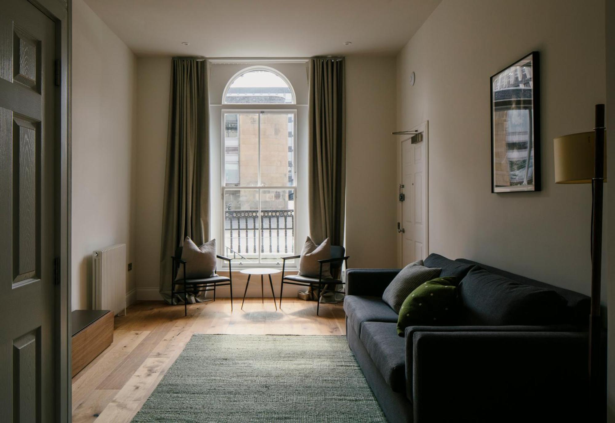 33 Castle Terrace — Photos 2